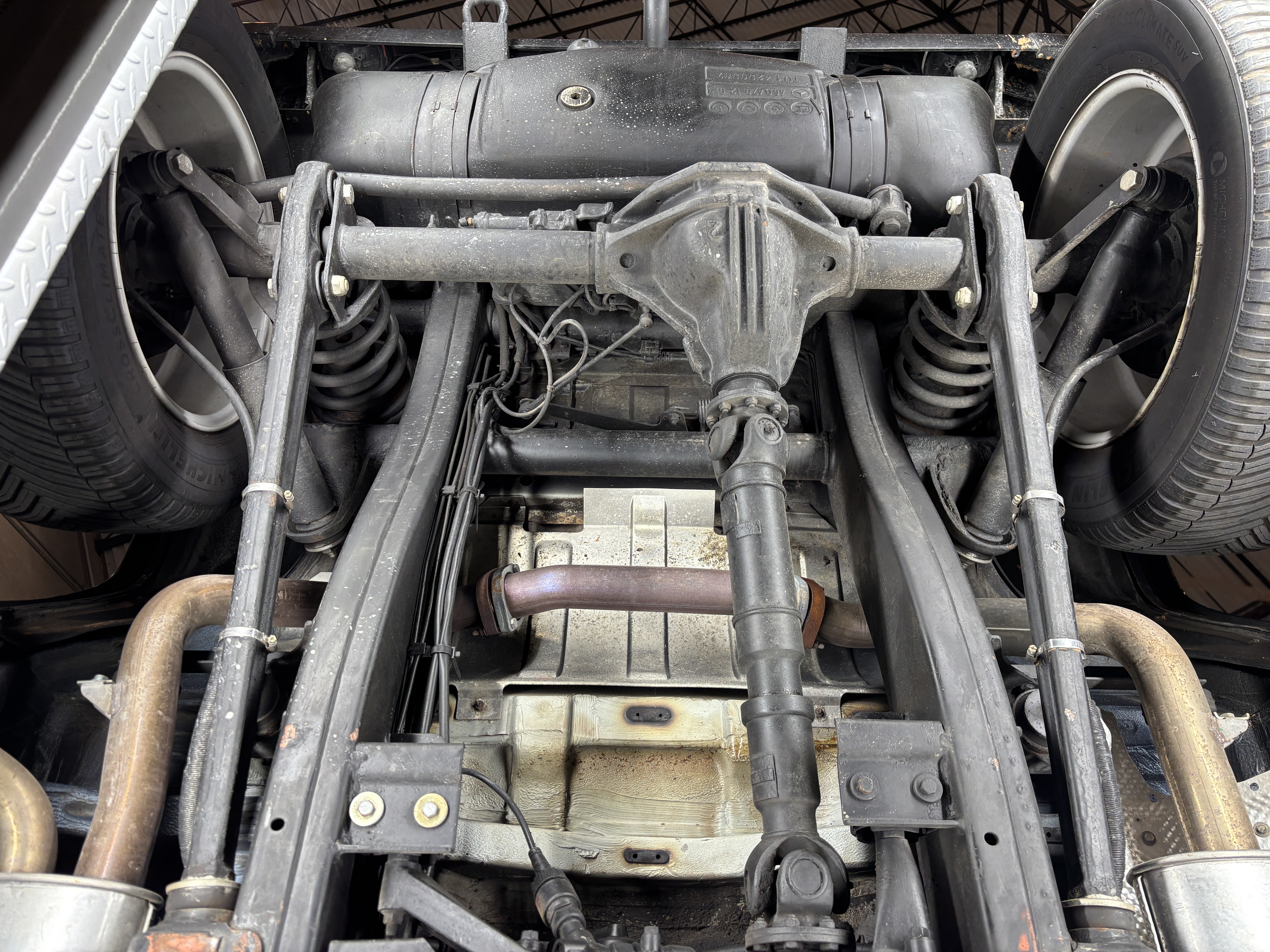 1994 Mercedes-Benz G350TD Cabriolet — Undercarriage