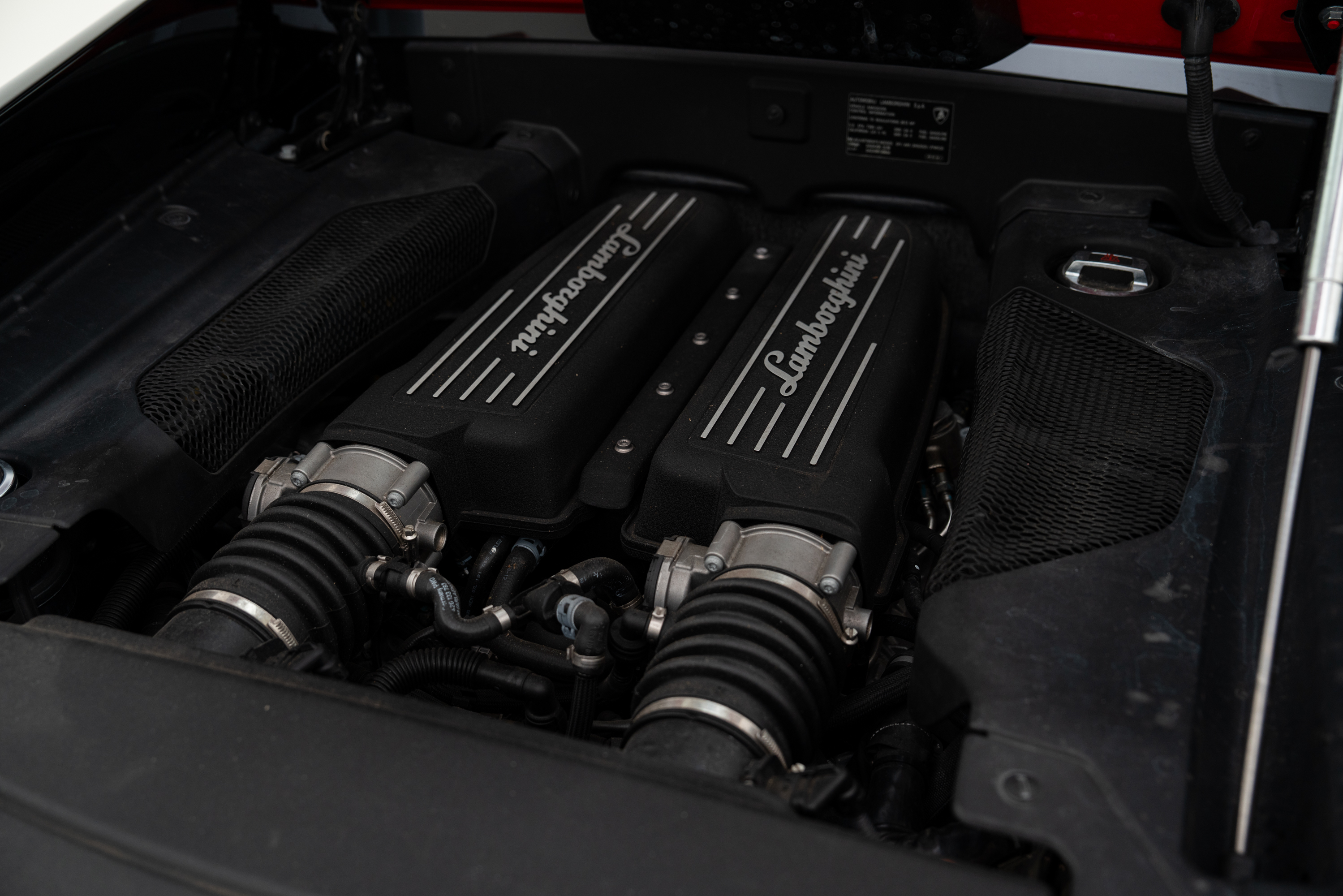 2013 Lamborghini Gallardo LP 560-4 — Engine Bay