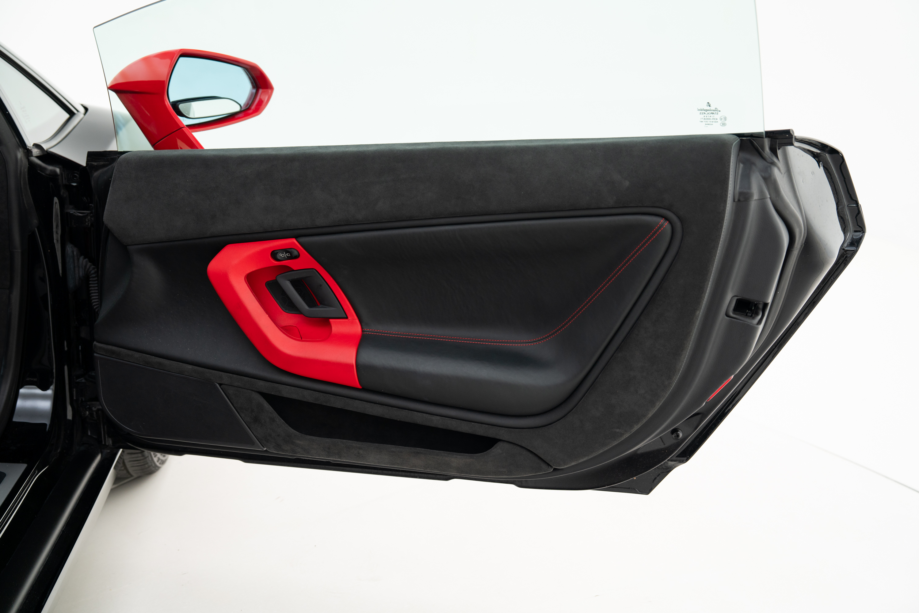 2013 Lamborghini Gallardo LP 560-4 — Interior