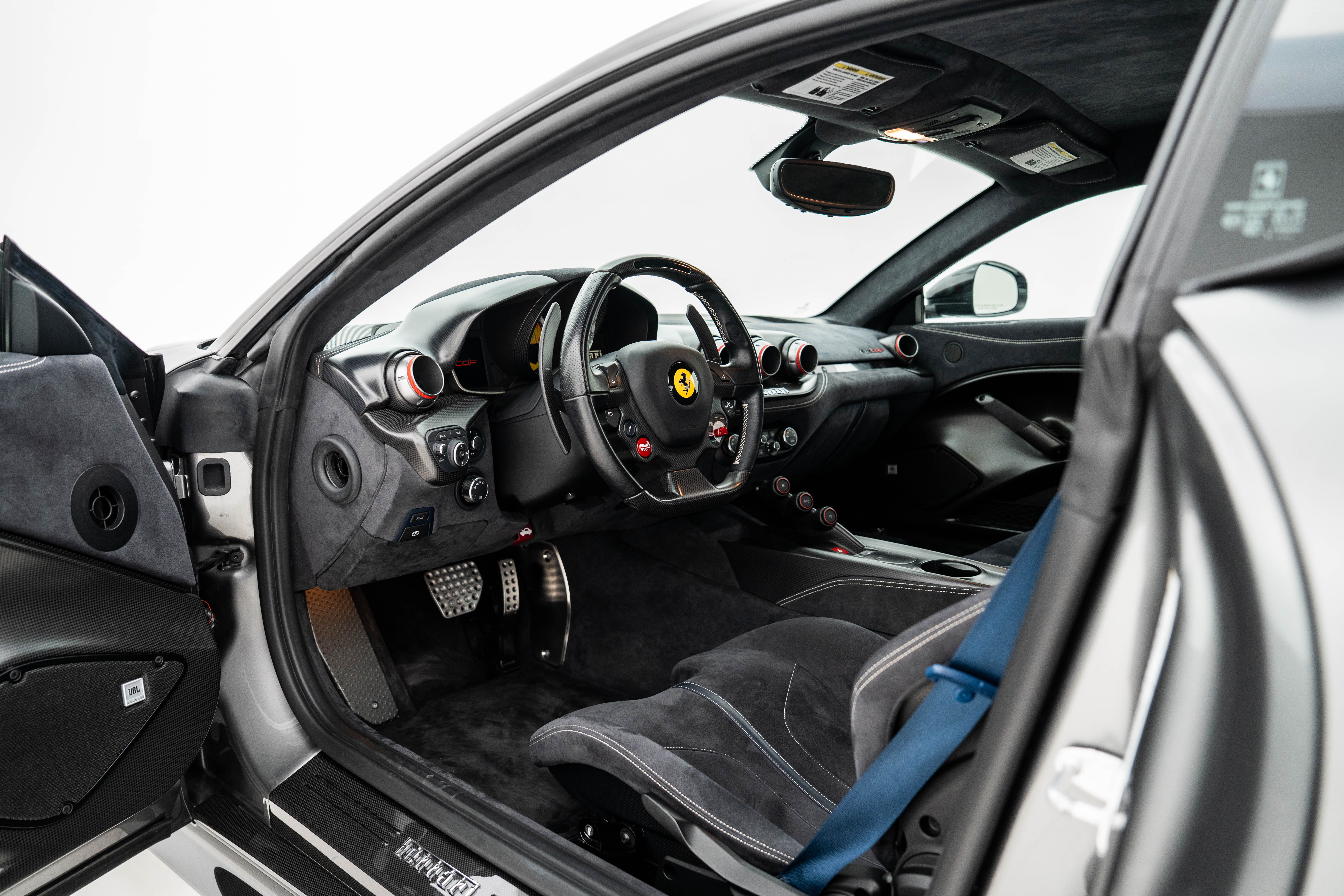 Interiors -9.jpg
