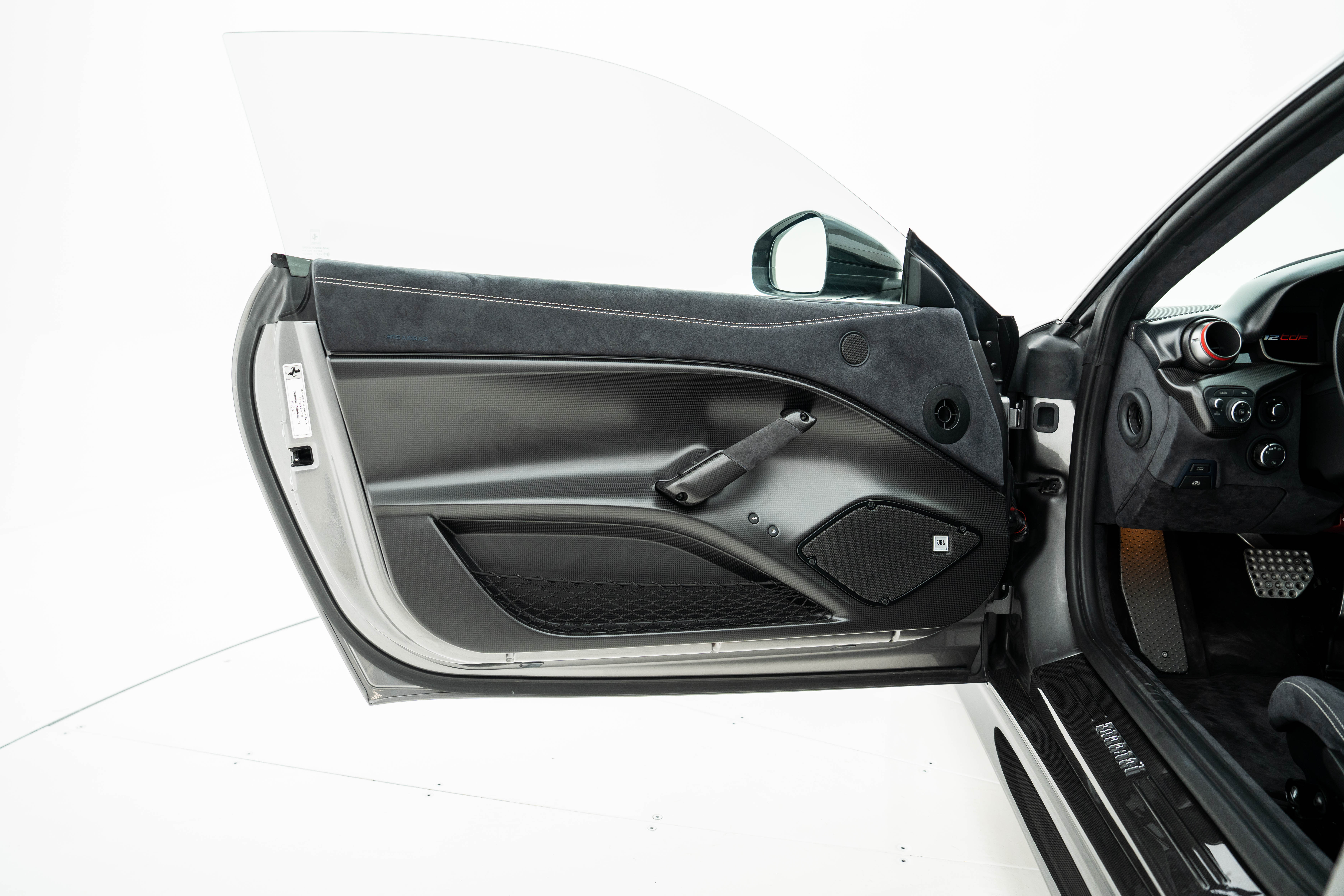 Interiors -10.jpg