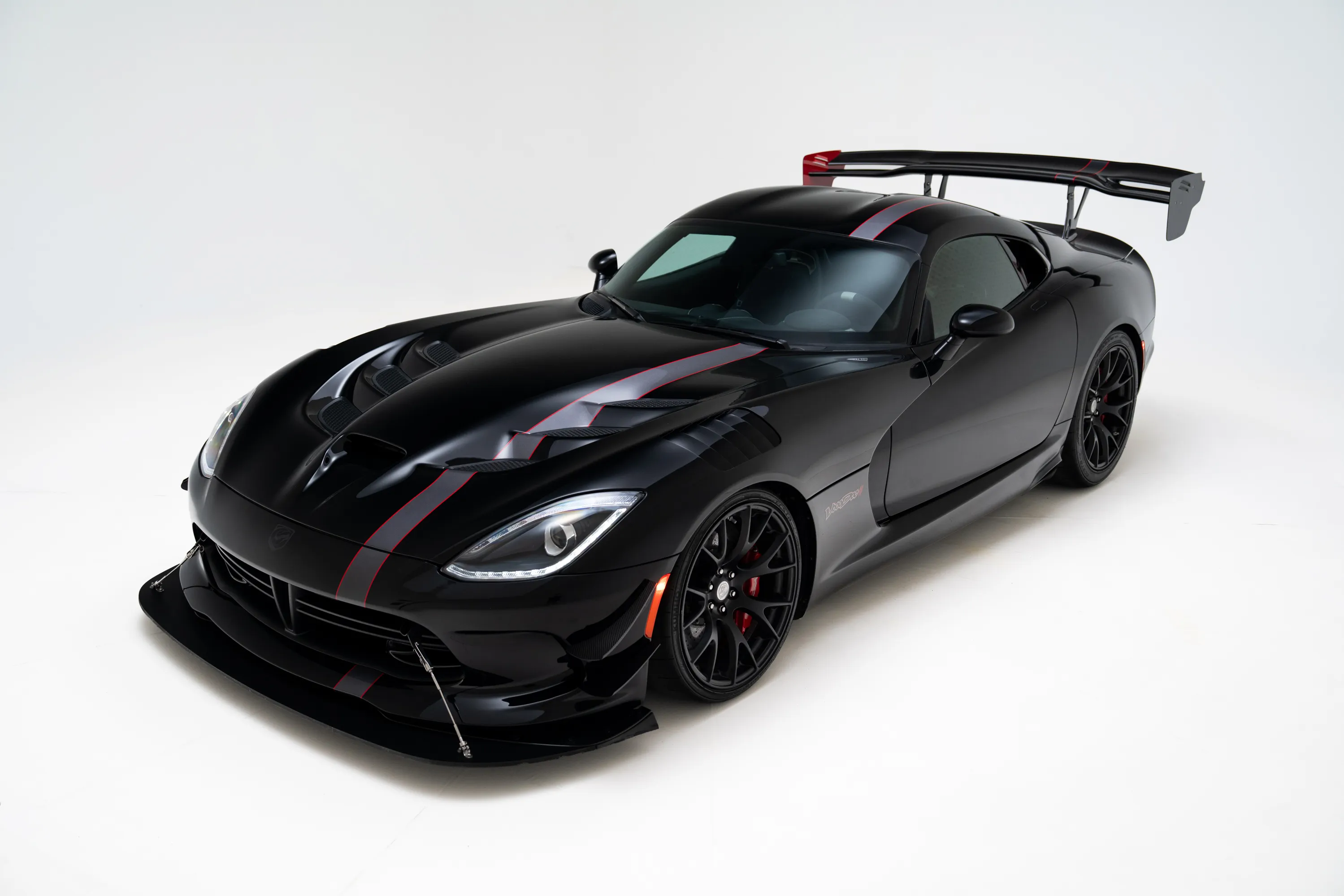 2017 Dodge Viper ACR-Extreme | Vooodoo II | 1 of 31 | duPont