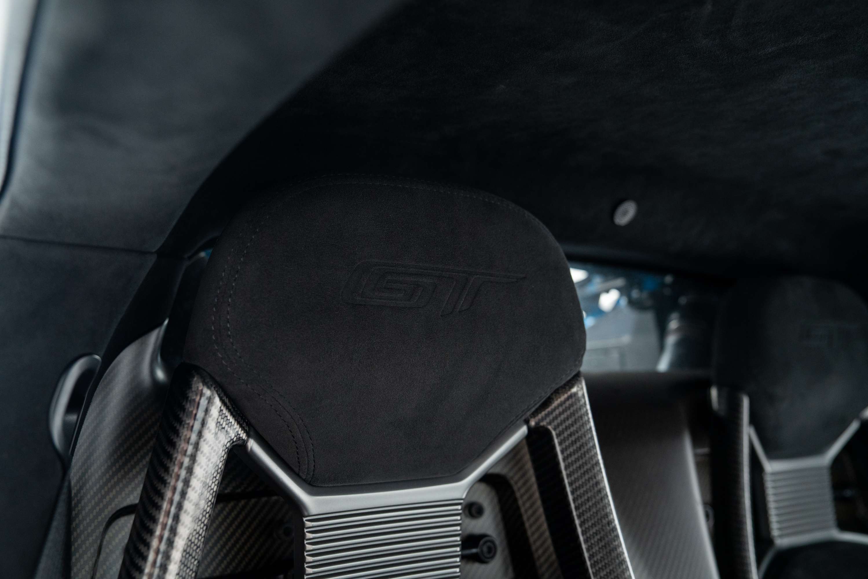 2017 Ford GT — Interior