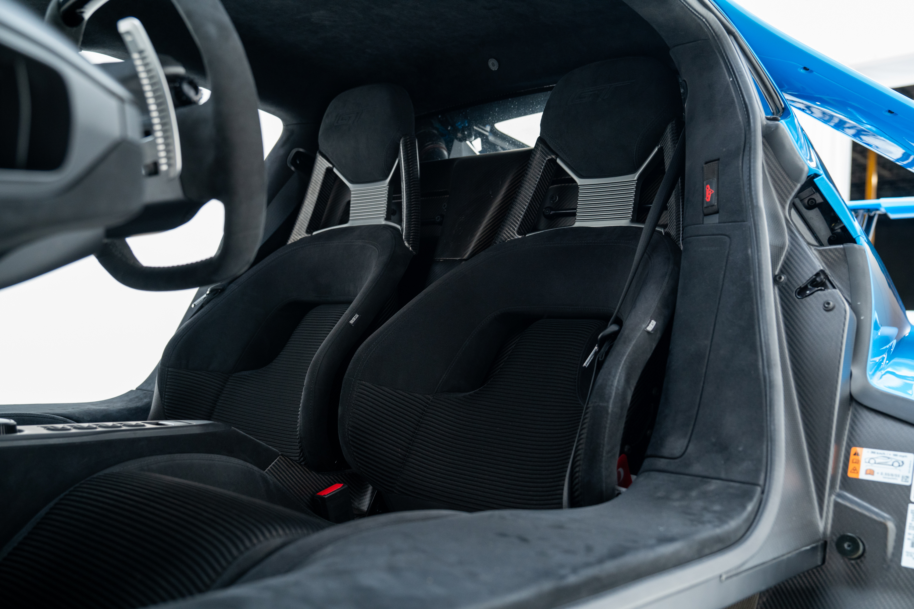2017 Ford GT — Interior