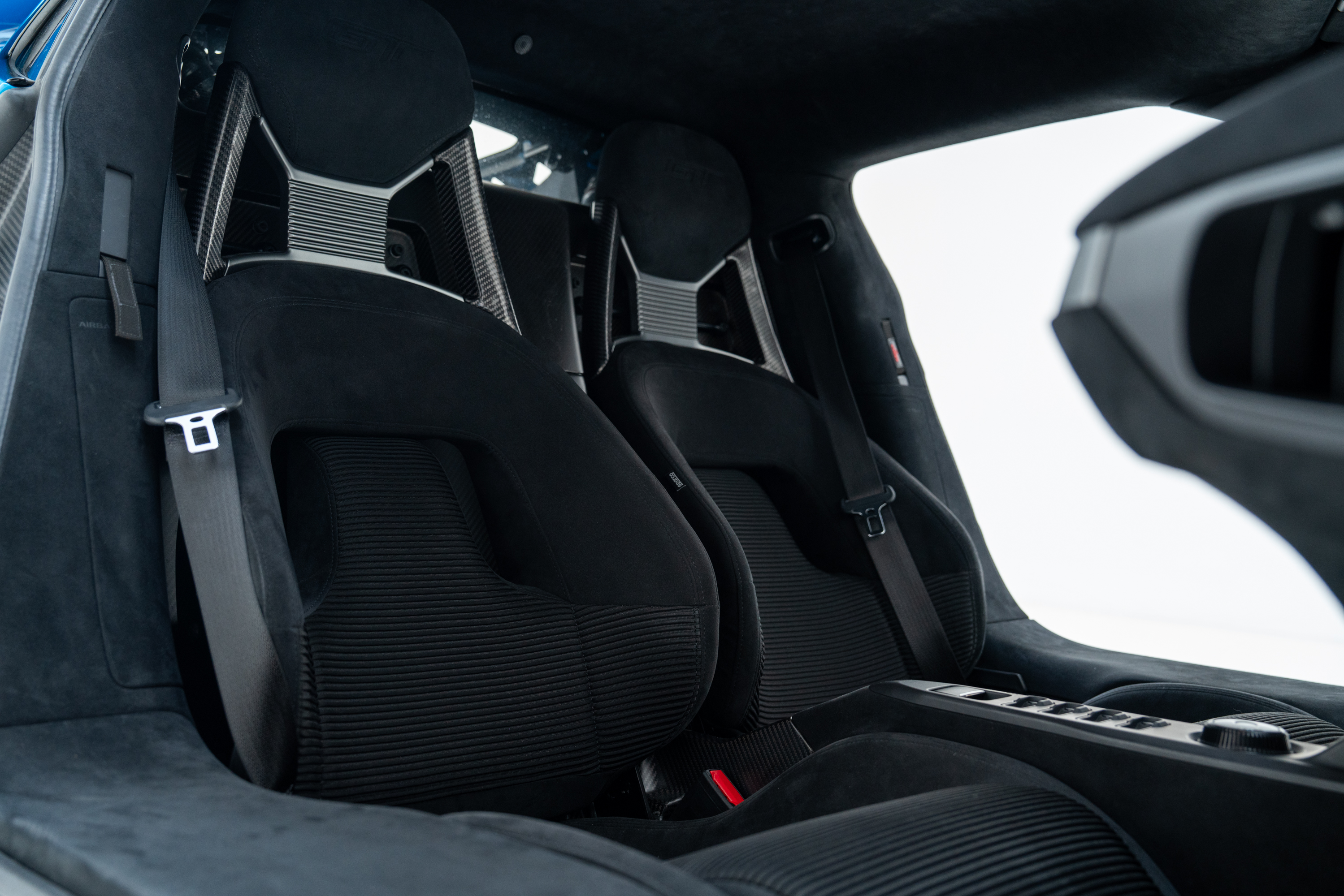 2017 Ford GT — Interior