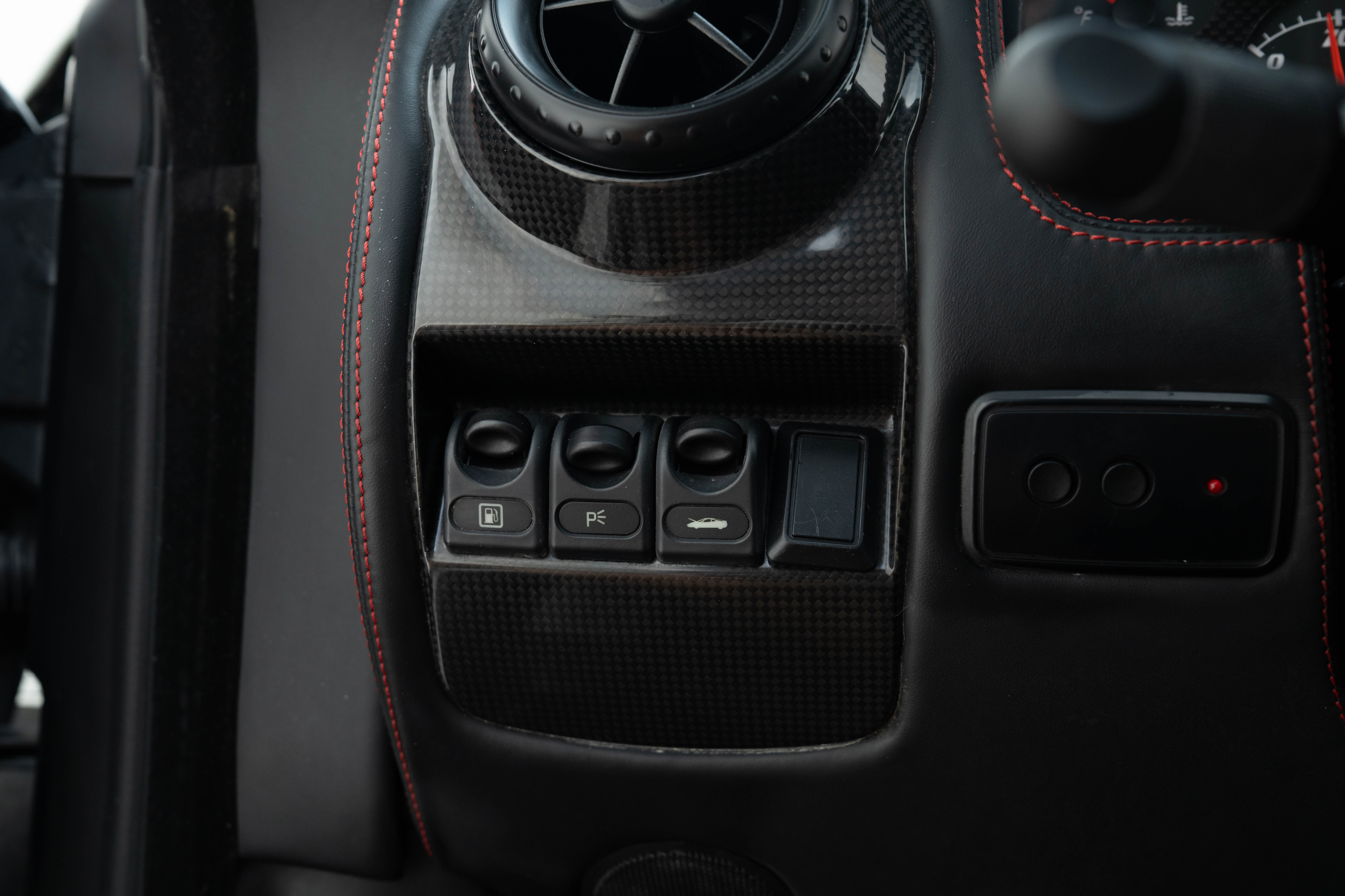 2008 Ferrari 430 Scuderia — Interior
