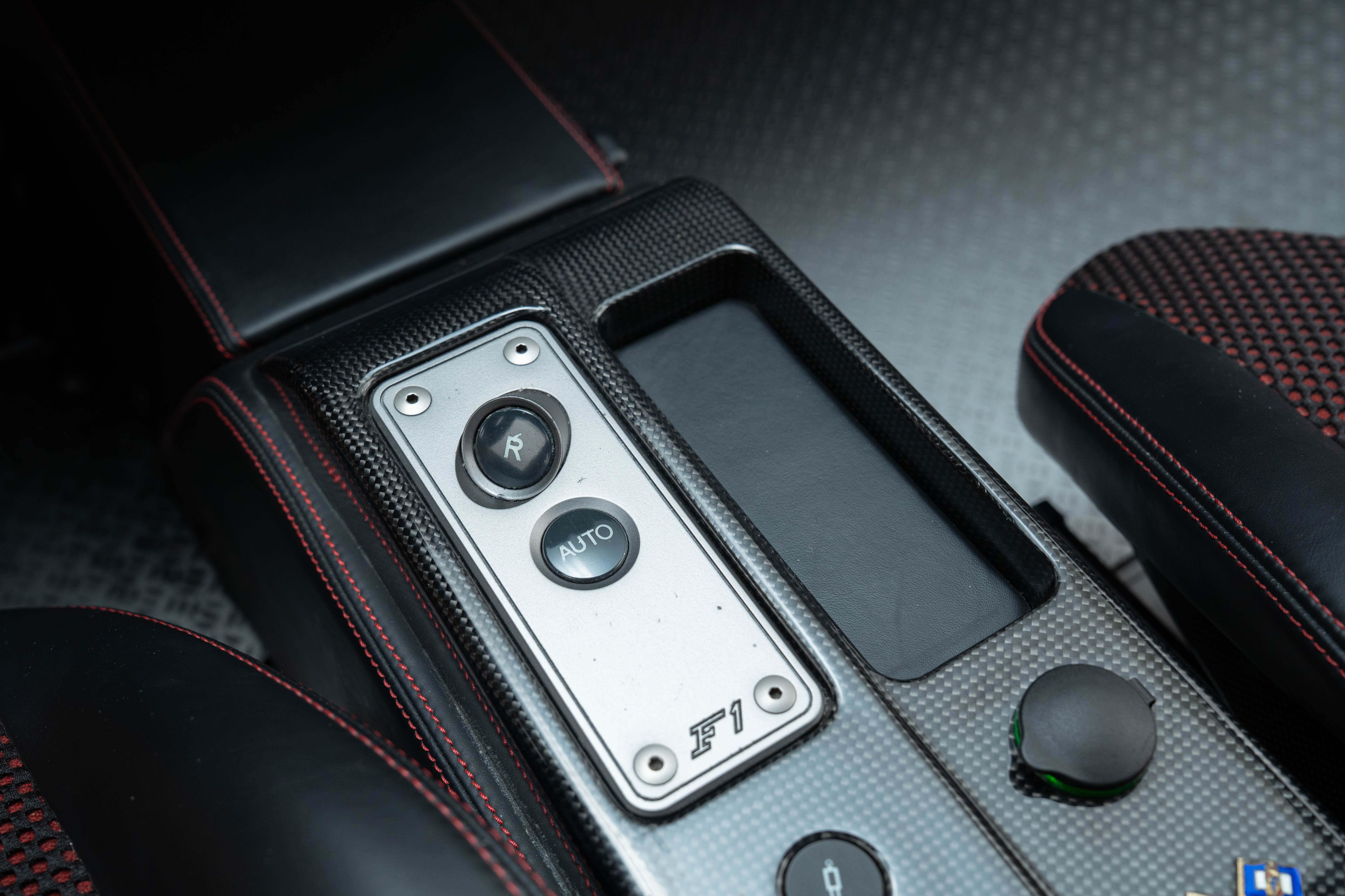 2008 Ferrari 430 Scuderia — Interior