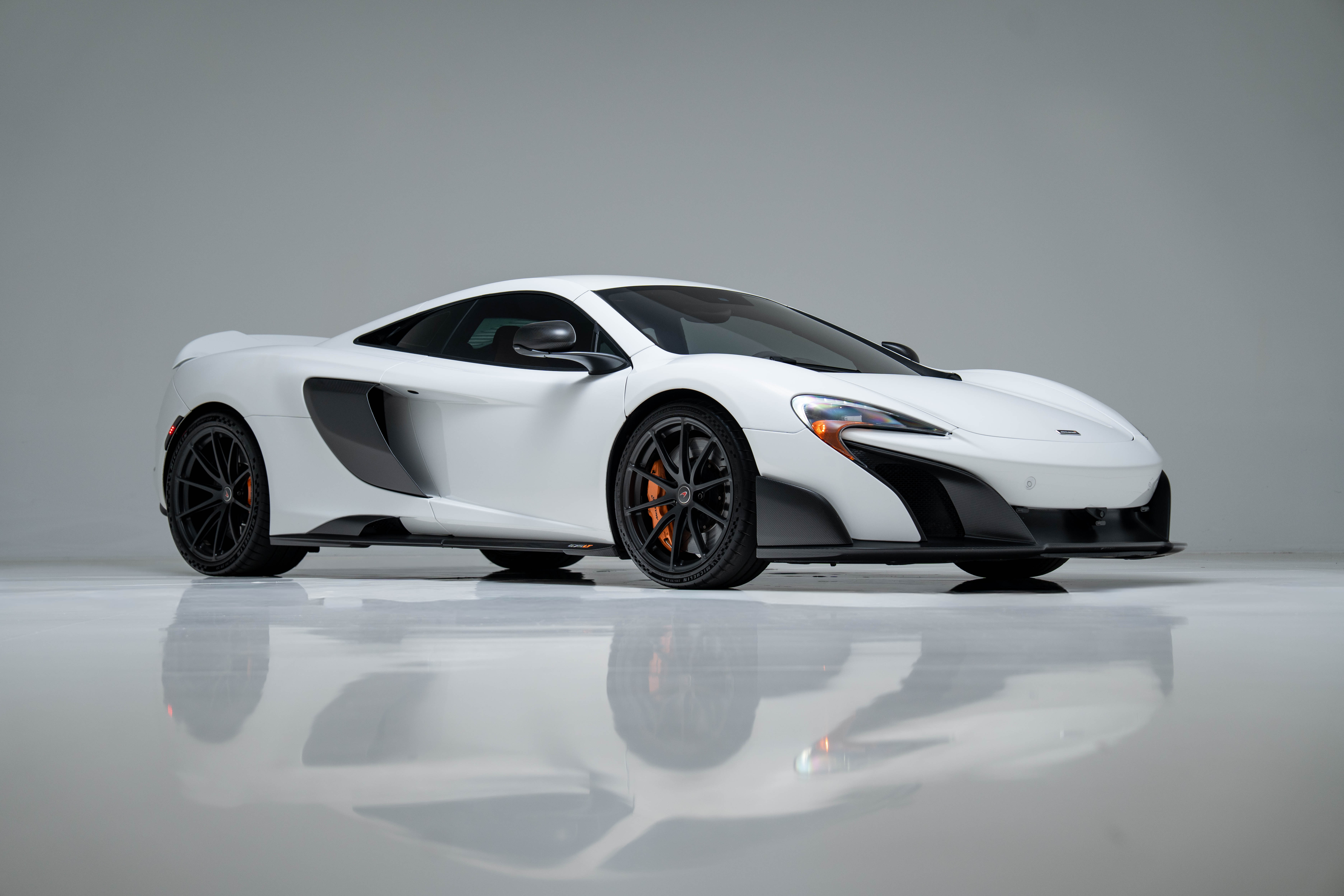 2016 McLaren 675LT