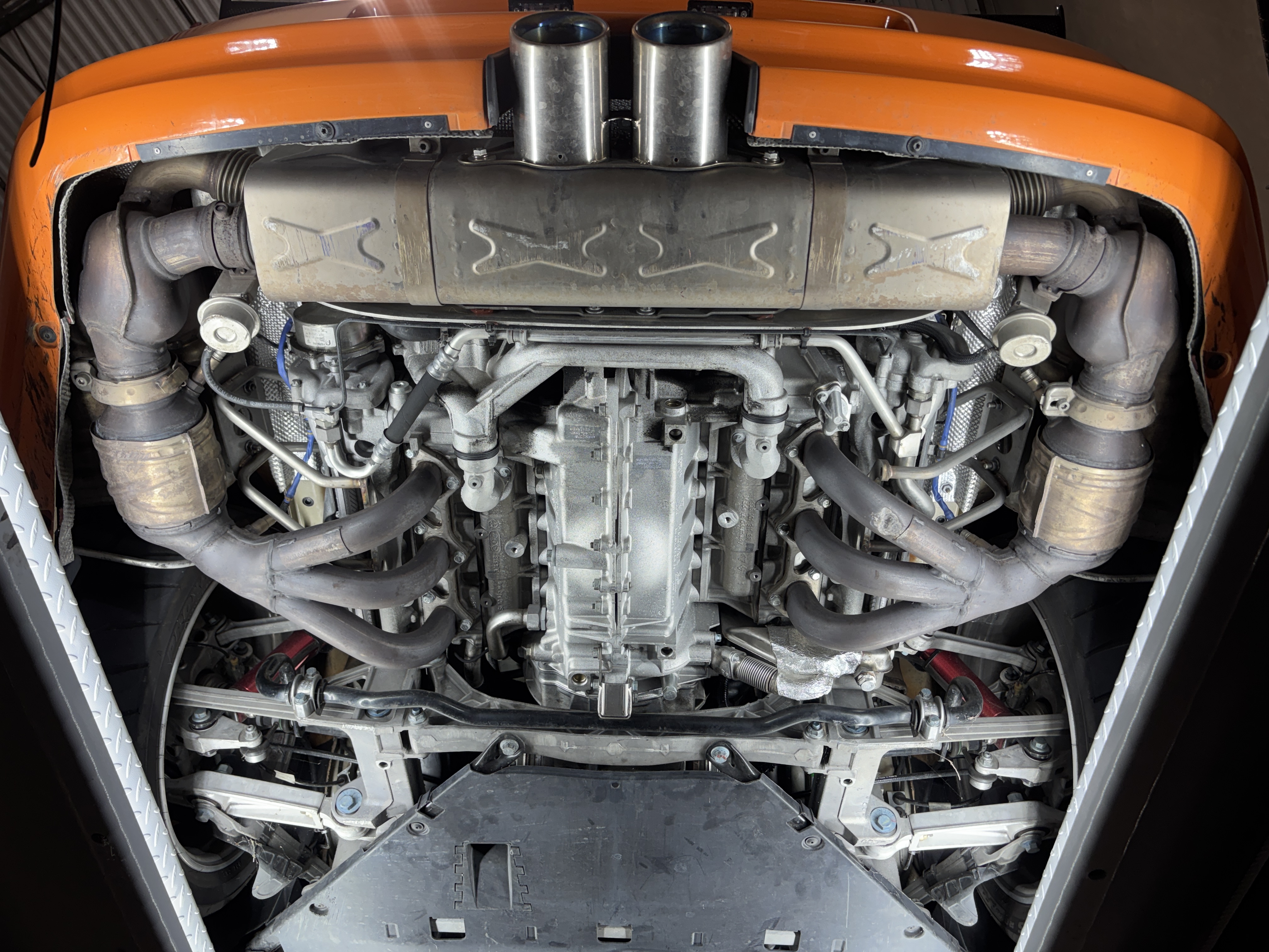 2007 Porsche 911 GT3 RS — Undercarriage